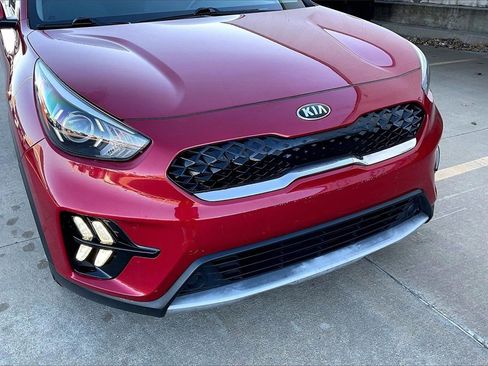 Used 2020 Kia Niro LXS image 30
