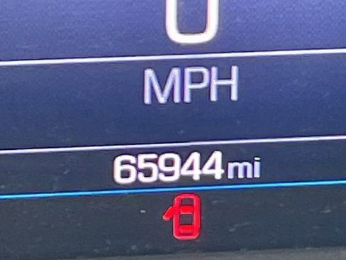 Used 2020 GMC Acadia SLE w/ Driver Convenience Package image 11