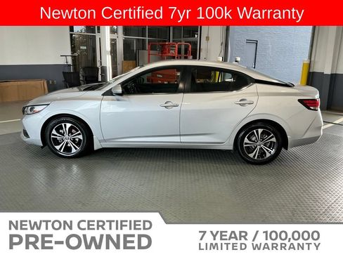 Used 2022 Nissan Sentra SV FWD image 3
