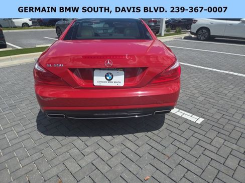 Used 2015 Mercedes-Benz SL 550 image 8
