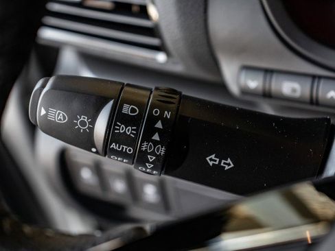 New 2025 Mitsubishi Eclipse Cross Black Edition image 9