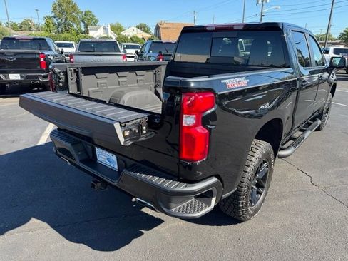 Certified 2024 Chevrolet Silverado 1500 LT Trail Boss w/ Convenience Package II AWD/4WD image 9