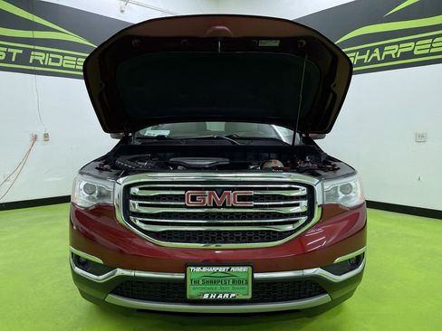 Used 2019 GMC Acadia SLT w/ LPO, Cargo Package image 4