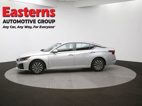 Used 2023 Nissan Altima 2.5 SV image 58