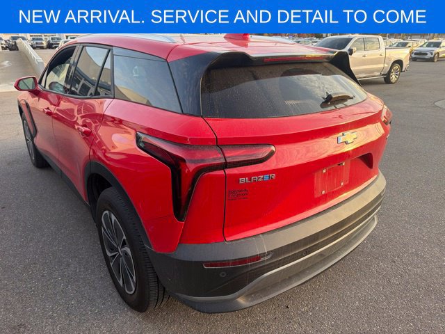 Used 2024 Chevrolet Blazer EV LT AWD/4WD image 11