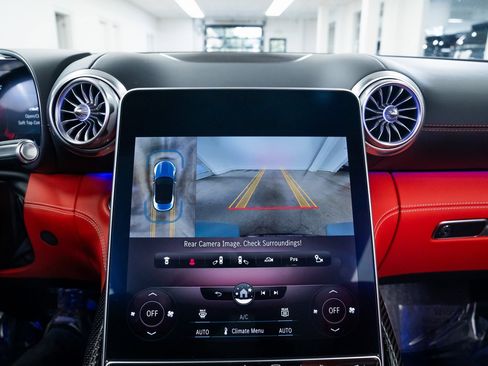 Used 2022 Mercedes-Benz SL 63 AMG 4MATIC image 15