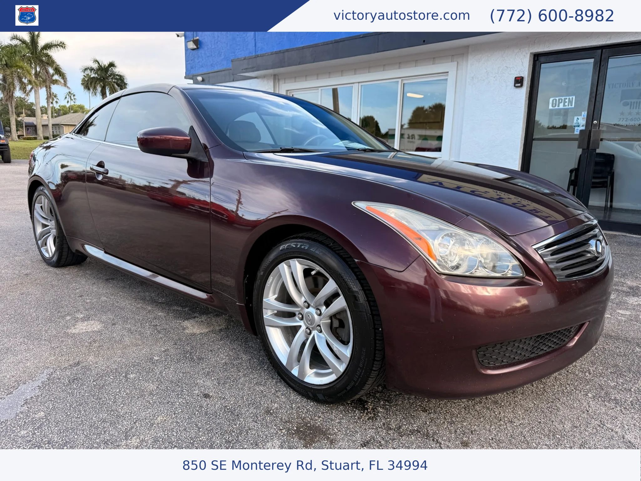 Used 2010 INFINITI G37 Convertible w/ Premium Pkg RWD image 2