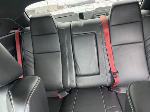 Used 2016 Dodge Challenger SRT Hellcat image 21