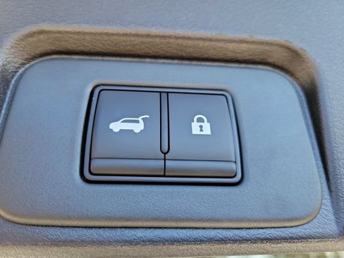 New 2026 Nissan Rogue SV FWD image 10