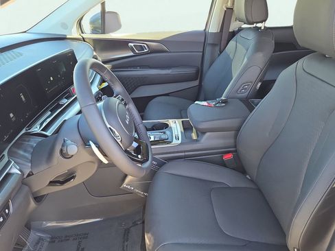 New 2026 Kia Carnival SX Prestige image 18