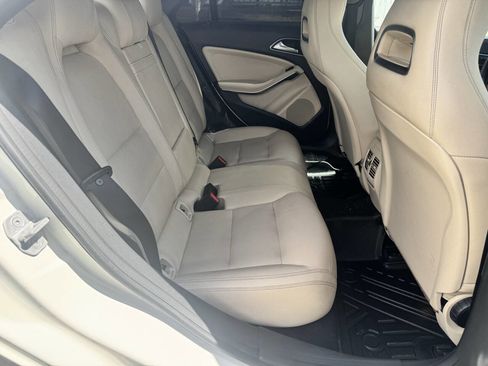 Used 2016 Mercedes-Benz CLA 250 4MATIC image 17