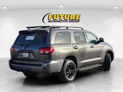 Certified 2021 Toyota Sequoia TRD Pro AWD/4WD image 5