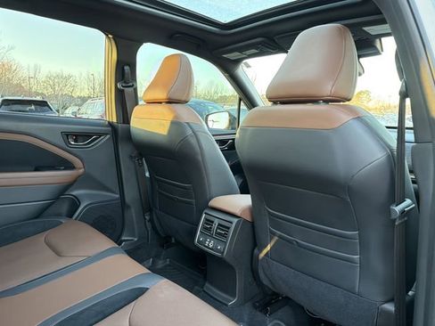 Used 2025 Subaru Forester Touring w/ Popular Package - Touring image 24
