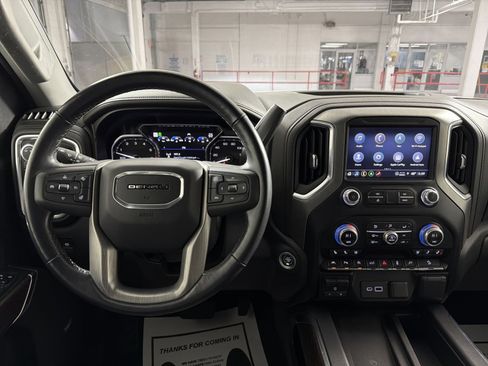 Used 2021 GMC Sierra 1500 Denali w/ Technology Package image 16