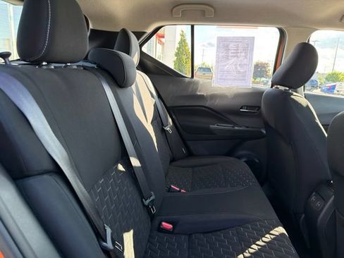 Used 2022 Nissan Kicks SV FWD image 24
