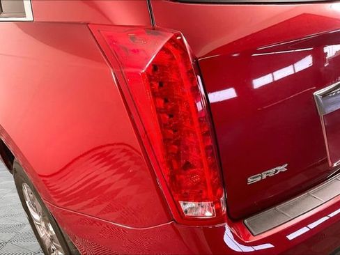 Used 2014 Cadillac SRX Luxury w/ Driver Awareness Package FWD image 19