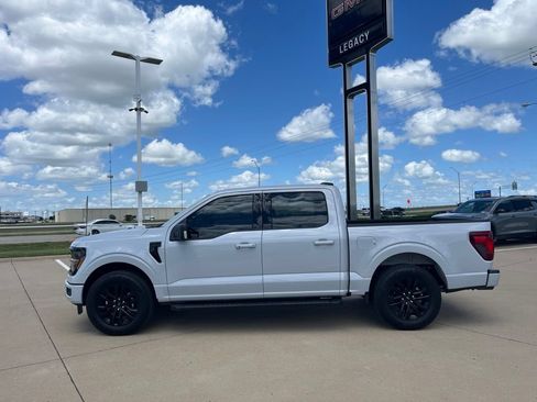 Used 2025 Ford F150 XLT w/ Equipment Group 302A MID RWD image 3