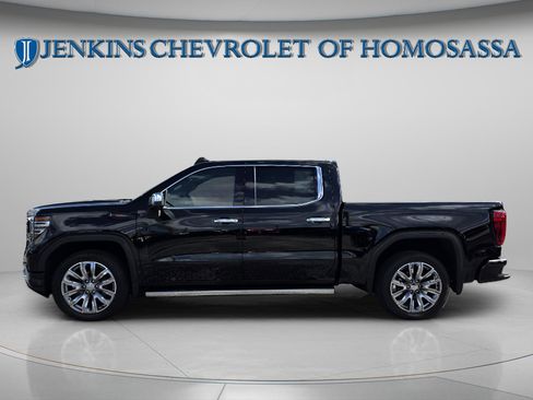 Used 2024 GMC Sierra 1500 Denali AWD/4WD image 8