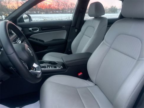 Certified 2025 Honda Civic Sport Touring image 18