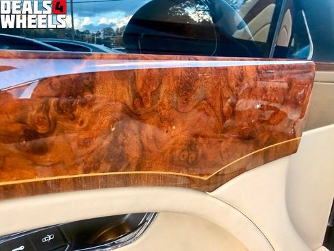 Used 2012 Bentley Mulsanne RWD image 15
