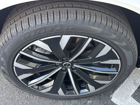 New 2026 Volvo XC90 B6 Ultra w/ Protection Package Premier AWD/4WD image 35