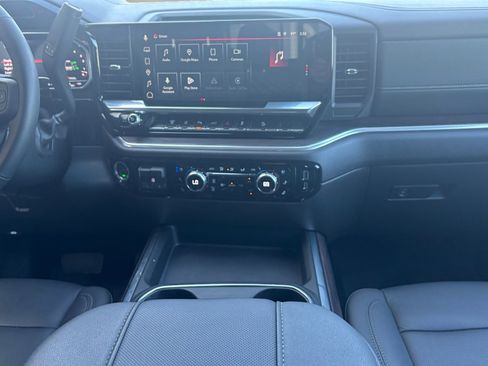 Used 2025 GMC Sierra 2500 SLT w/ Texas SLT Premium Package image 3