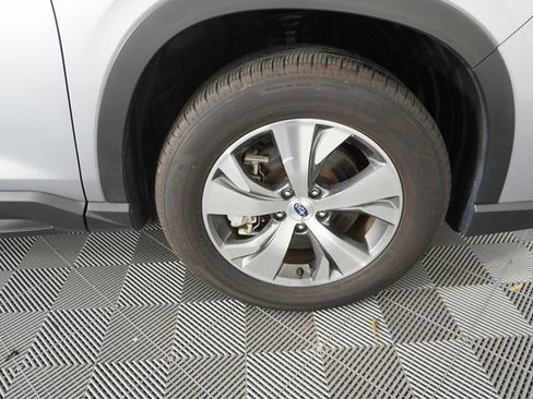 Certified 2024 Subaru Ascent Premium w/ Convenience Package image 14