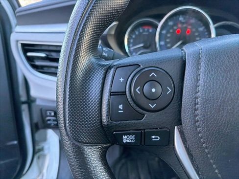 Certified 2016 Toyota Corolla LE image 17