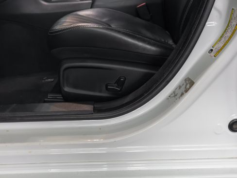 Used 2021 Chrysler 300 S w/ S Model Appearance Package RWD image 57