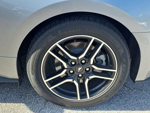 Used 2021 Ford Mustang GT Premium w/ Carbon Sport Interior Package image 13