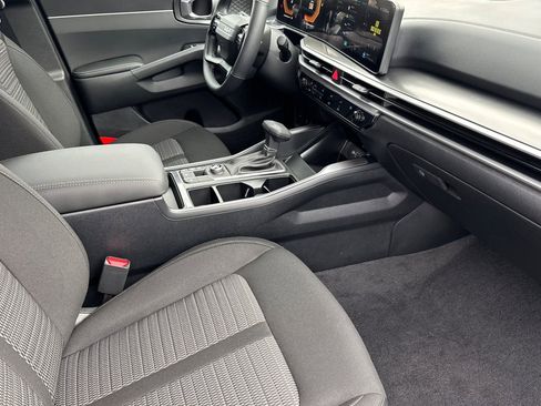 New 2026 Kia Sorento LX image 17