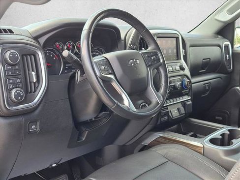 Used 2019 Chevrolet Silverado 1500 RST AWD/4WD image 10