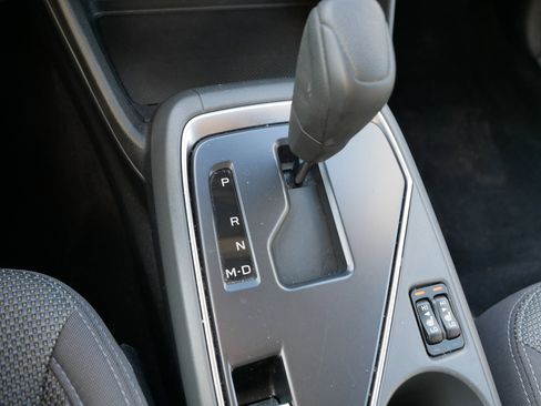 Used 2024 Subaru Crosstrek 2.0i Premium image 18