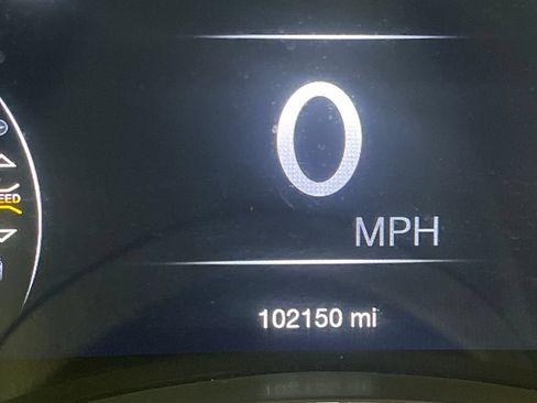 Used 2016 Jeep Grand Cherokee Limited w/ Trailer Tow Group IV AWD/4WD image 24