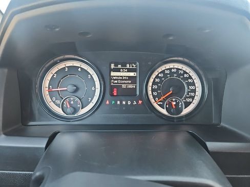 Used 2024 RAM 1500 Warlock RWD image 32