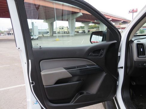 Used 2016 Chevrolet Colorado W/T image 10