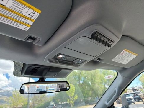 New 2026 Ford F250 XL w/ XL Chrome Package image 19