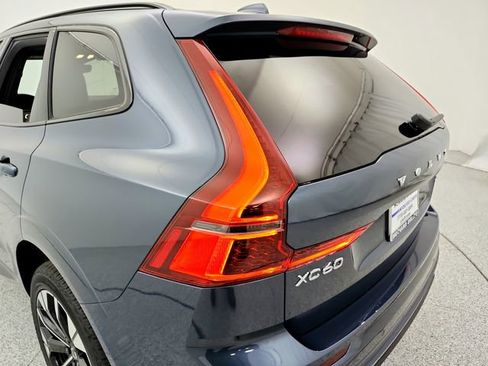 New 2026 Volvo XC60 B5 Plus w/ Climate Package AWD/4WD image 31