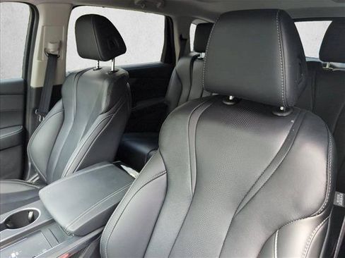 Used 2025 Acura MDX FWD w/ Technology Package image 12