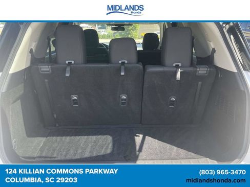 Used 2024 Nissan Pathfinder SV AWD/4WD image 8