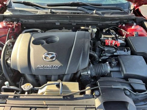 Used 2015 MAZDA MAZDA3 i Touring w/ Technology Package FWD image 32