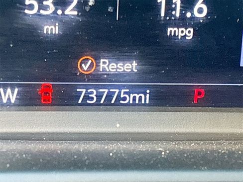 Used 2022 Chevrolet Silverado 2500 LTZ w/ LTZ Premium Package image 12