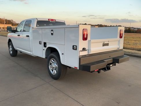 New 2026 RAM 2500 Tradesman w/ Chrome Appearance Group RWD image 7