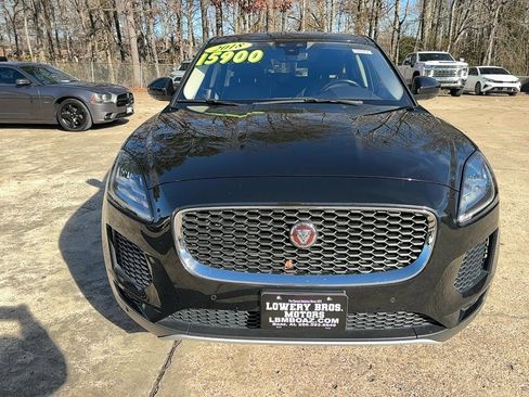 Used 2018 Jaguar E-PACE S image 4