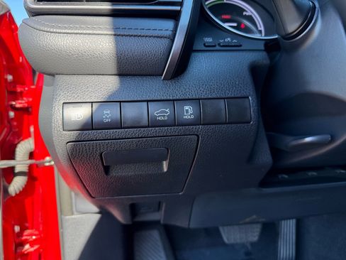 Used 2024 Toyota Camry XLE image 15