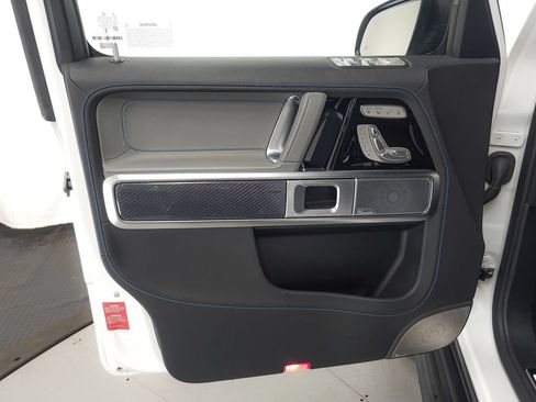 Used 2025 Mercedes-Benz G 580 w/ EQ Technology image 5