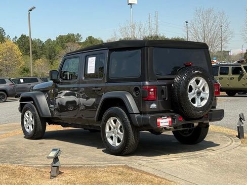 Used 2020 Jeep Wrangler Unlimited Sport S image 5