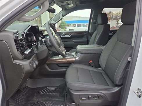 New 2026 Chevrolet Silverado 1500 RST w/ Z71 Off-Road Package image 10