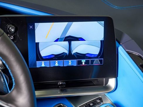 Used 2025 Chevrolet Corvette Stingray Premium Cpe w/ Z51 Performance Package RWD image 24
