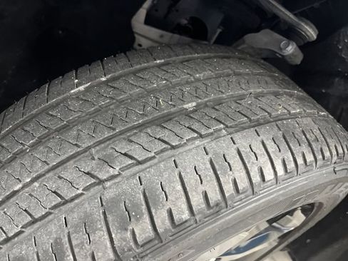 Used 2023 Jeep Grand Cherokee Altitude image 36